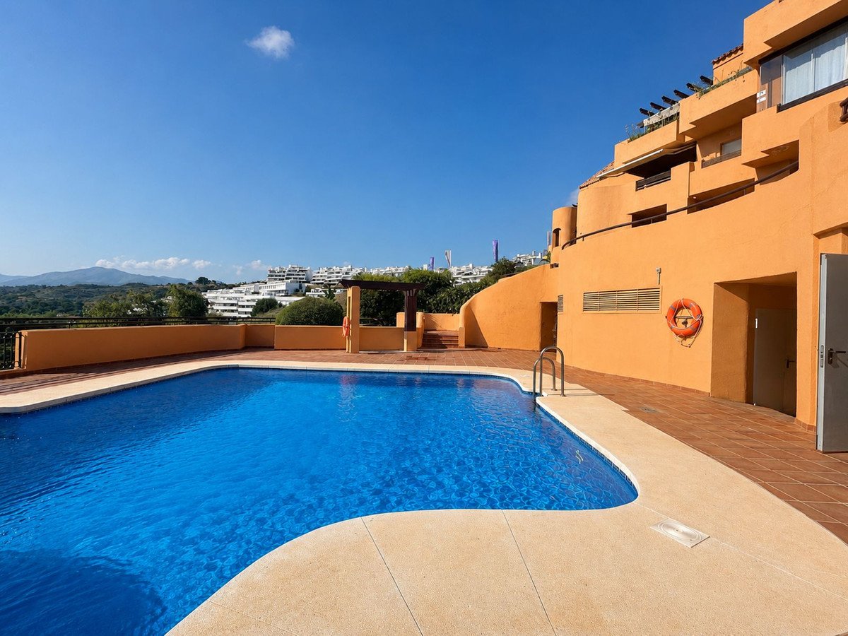 2 Bed Ground Floor Apartment in Cancelada