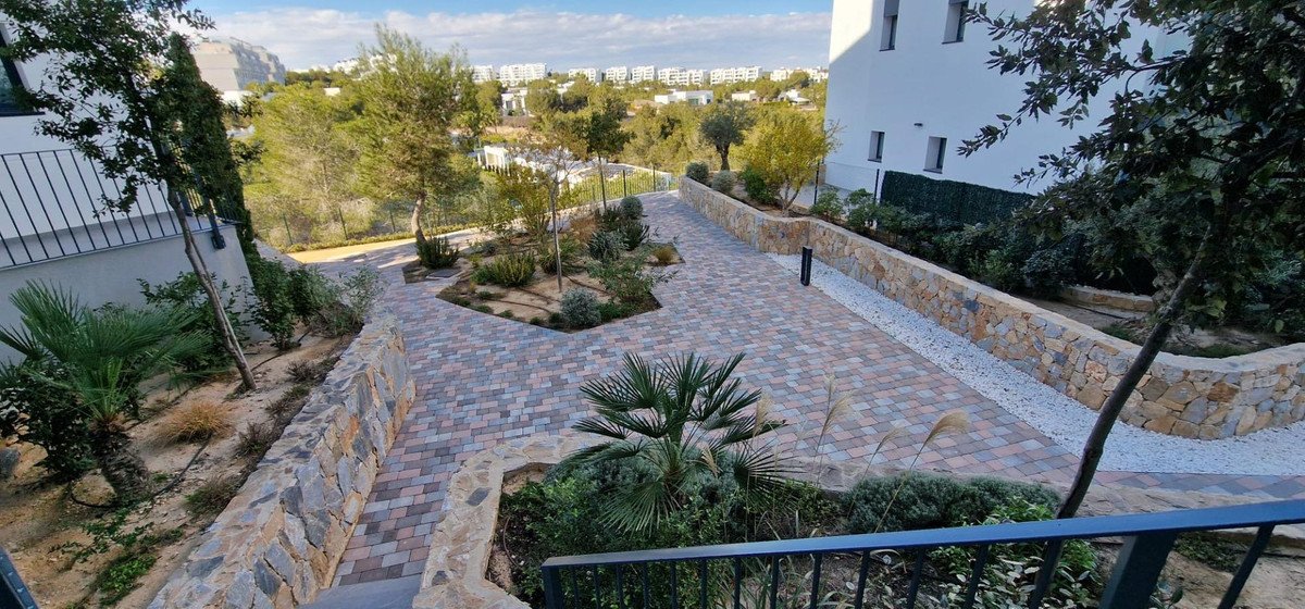 3 Bed Ground Floor Apartment in Las Colinas Golf