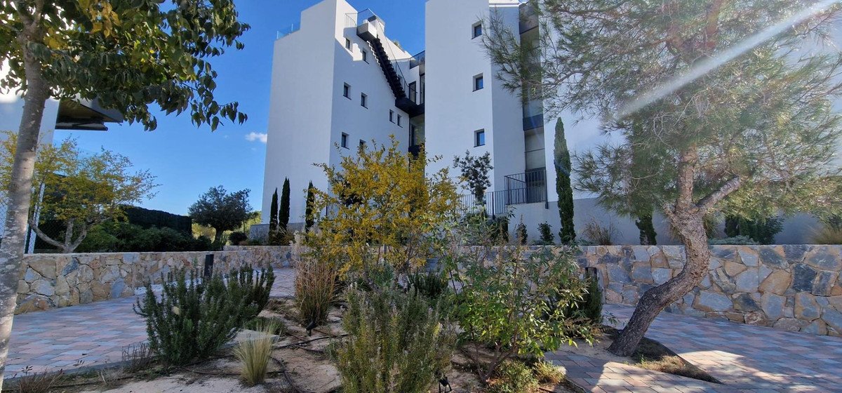 3 Bed Ground Floor Apartment in Las Colinas Golf