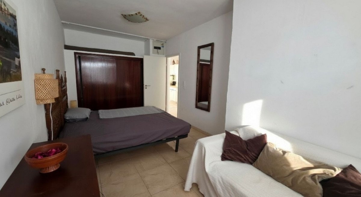 3 Bed Detached Villa in El Faro