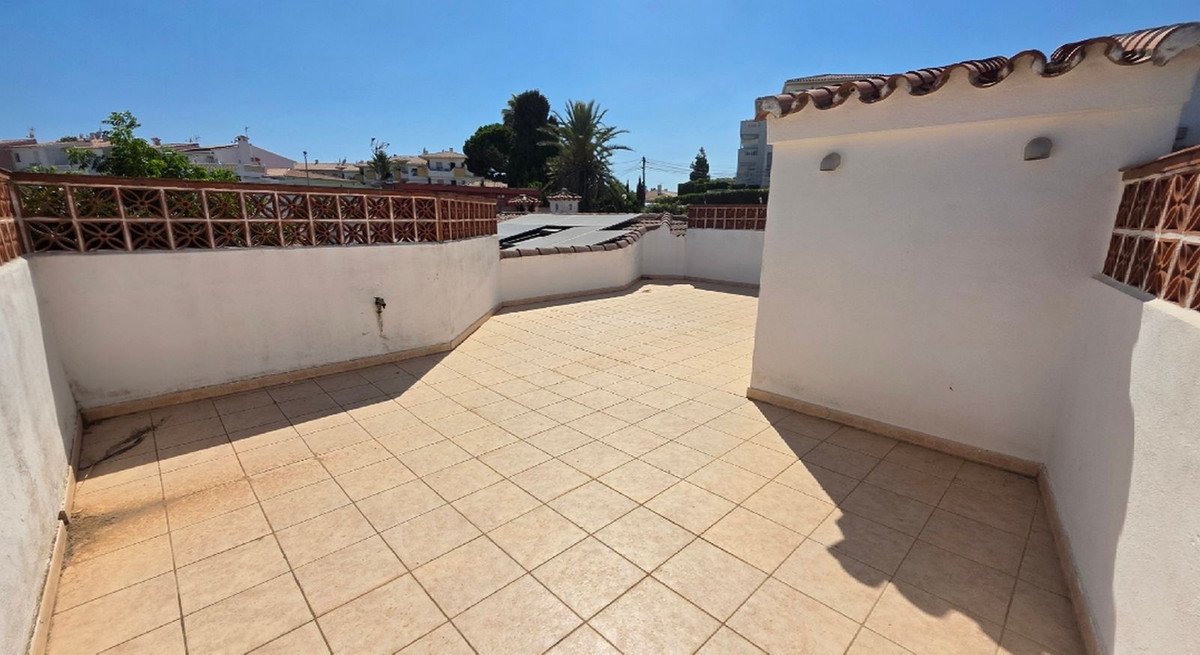 3 Bed Detached Villa in El Faro