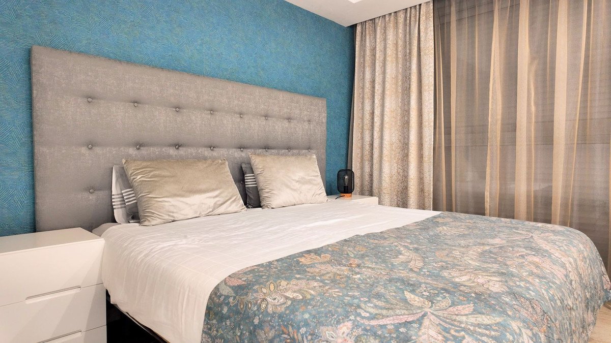 2 Bed Top Floor Apartment in Cancelada