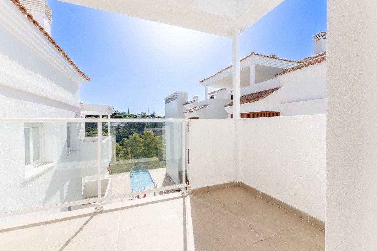 4 Bed Penthouse Duplex in Torreblanca