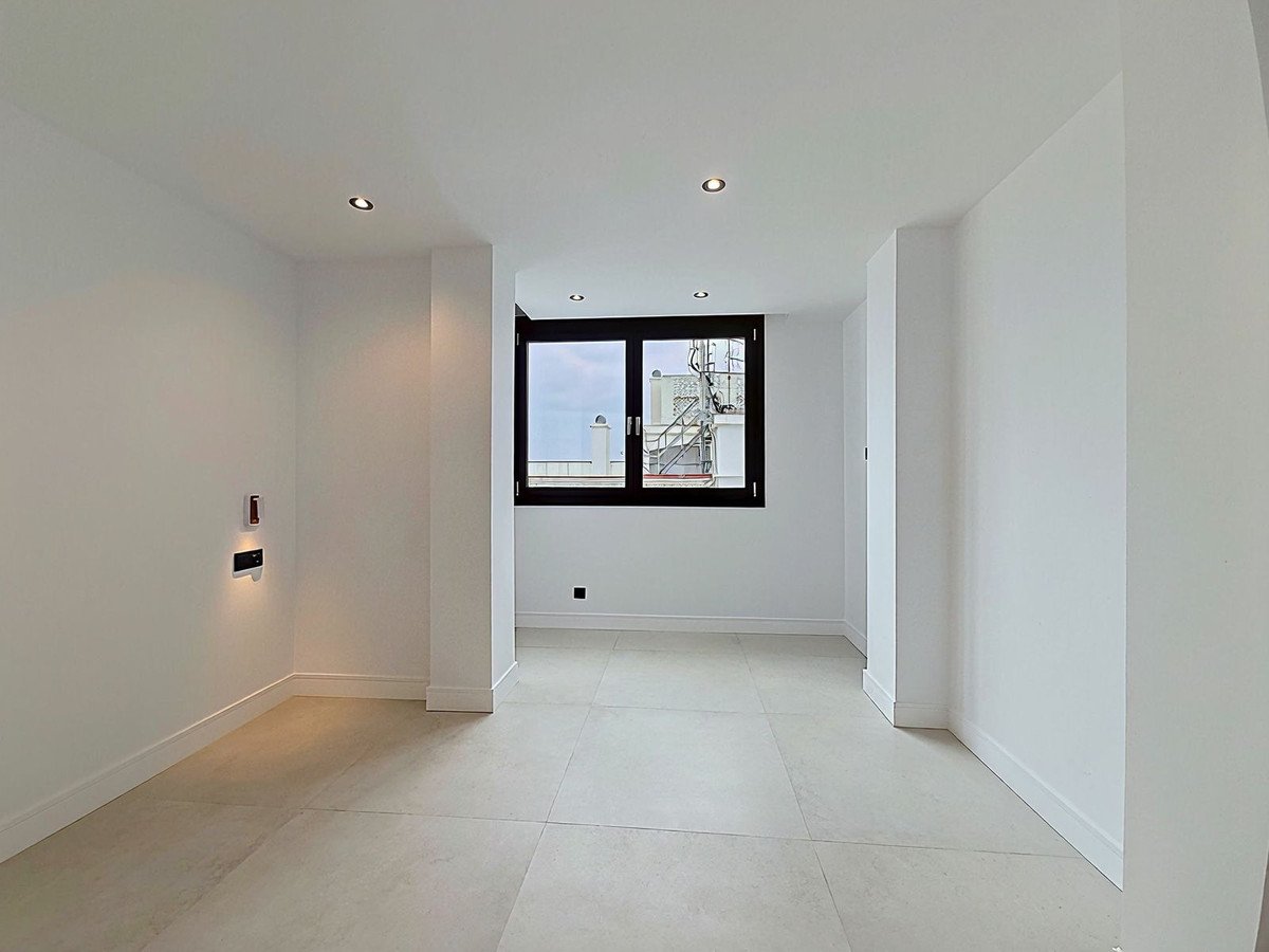 2 Bed Penthouse Duplex in Málaga Centro