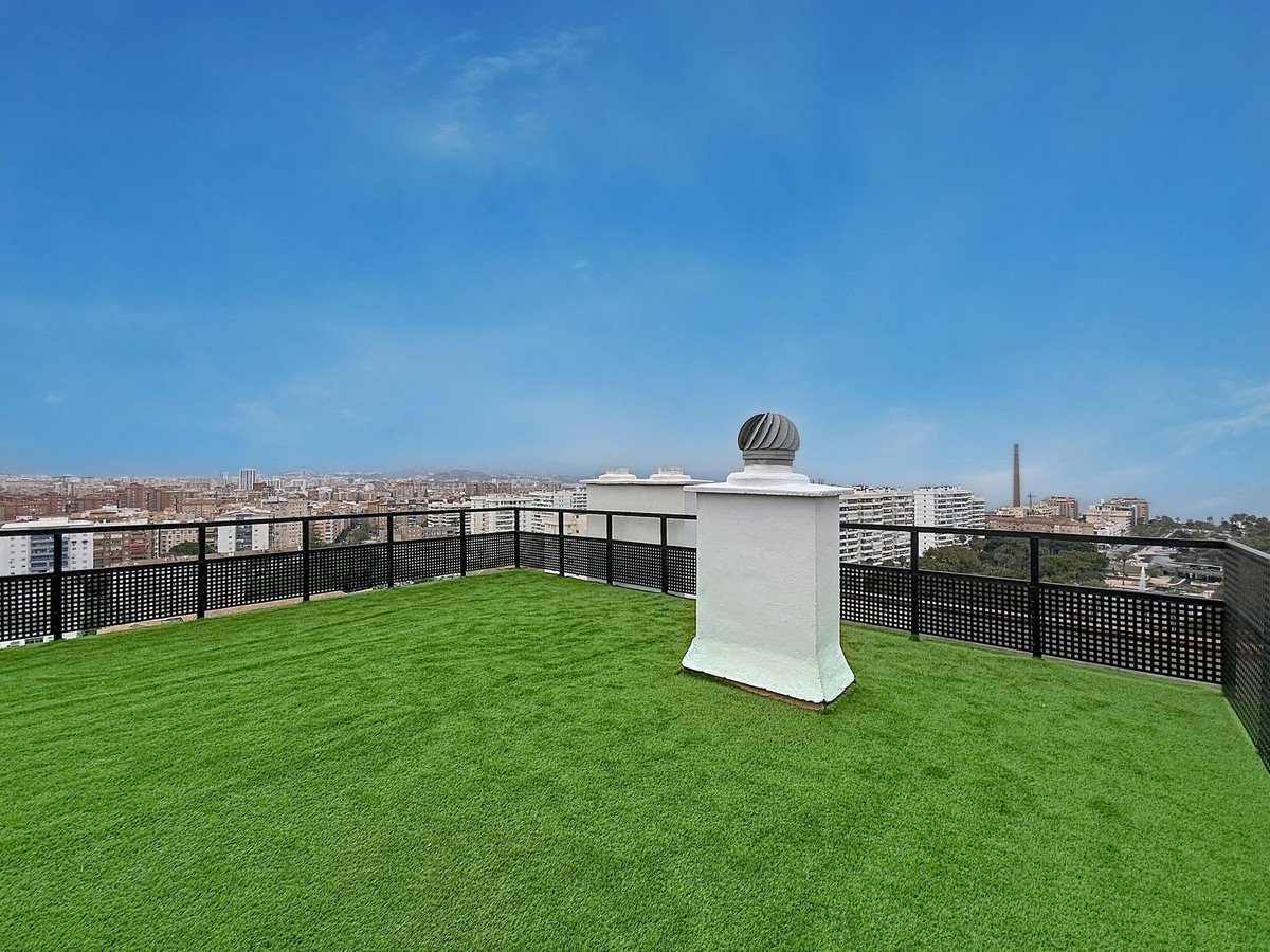 2 Bed Penthouse Duplex in Málaga Centro