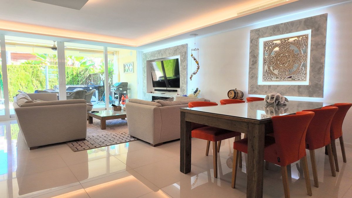 4 Bed Townhouse in Marbella