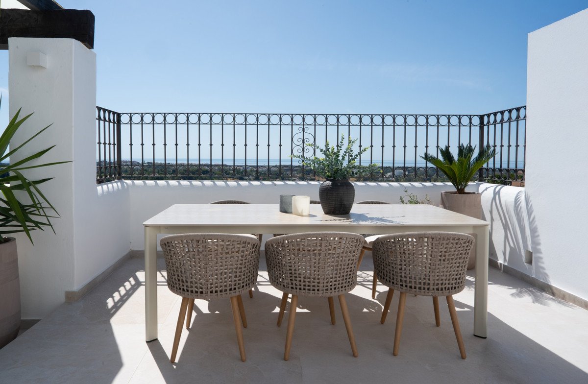 3 Bed Penthouse Duplex in Benahavís