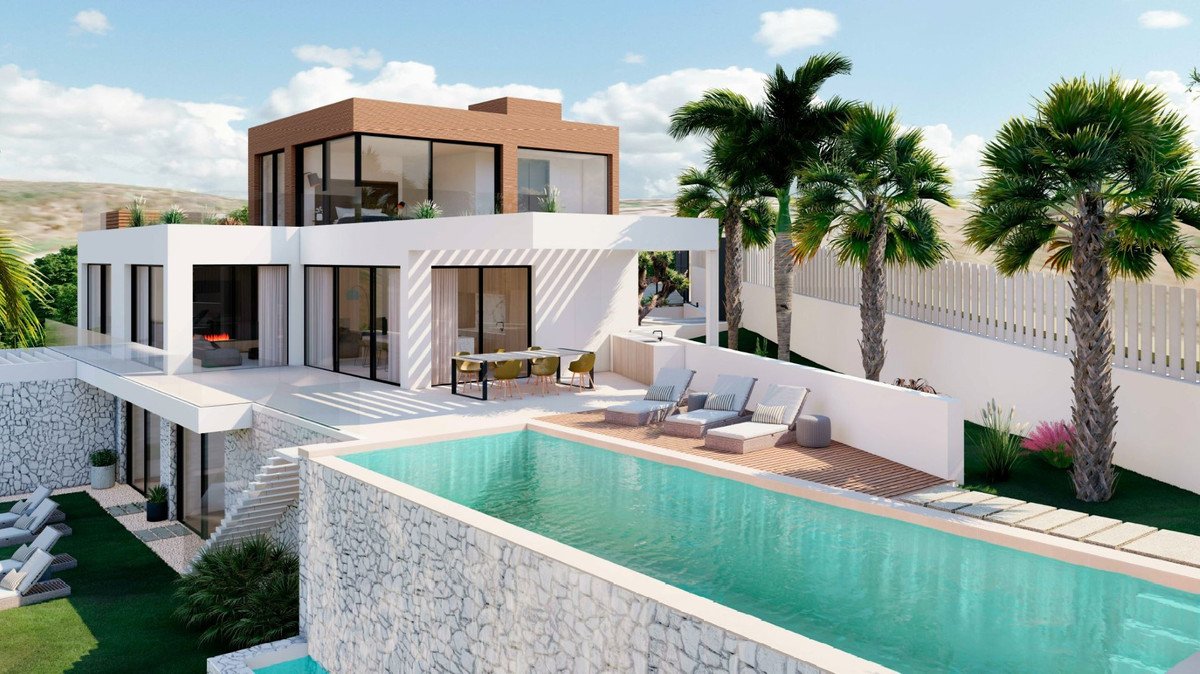 5 Bed Detached Villa in Artola