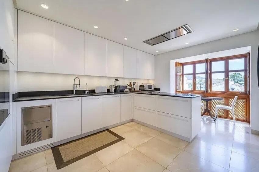 3 Bed Penthouse in Marbella