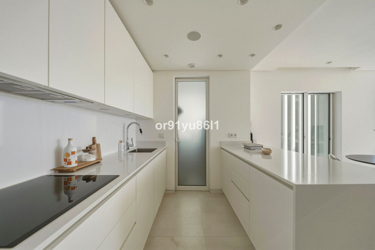 3 Bed Middle Floor Apartment in Ojén
