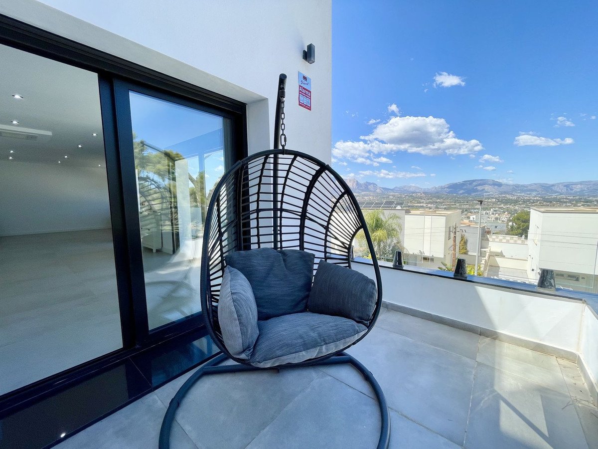 5 Bed Detached Villa in L'Albir