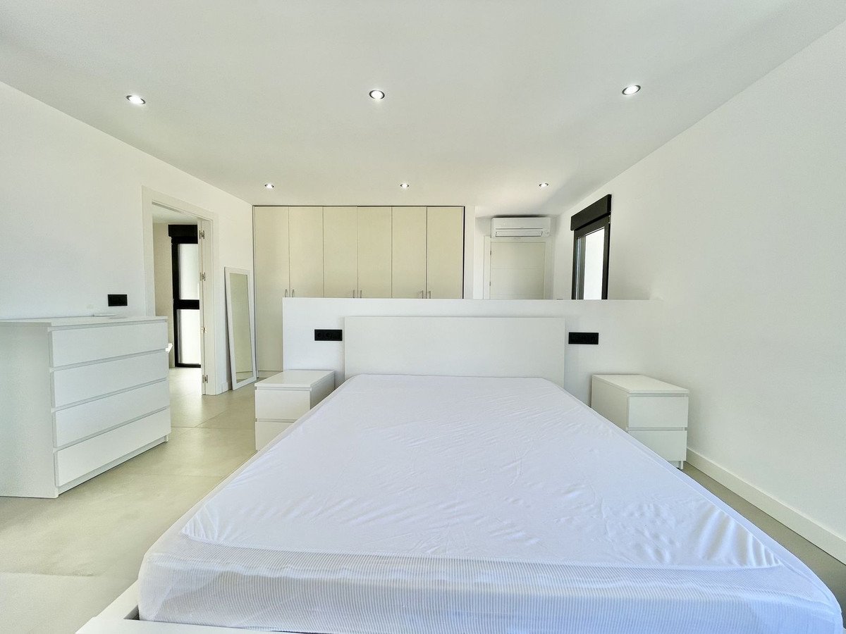 5 Bed Detached Villa in L'Albir