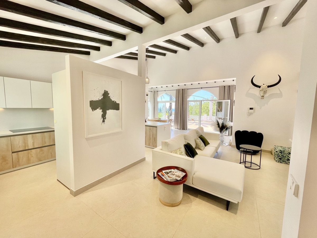 4 Bed Detached Villa in Altea