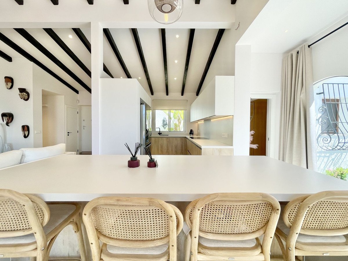 4 Bed Detached Villa in Altea