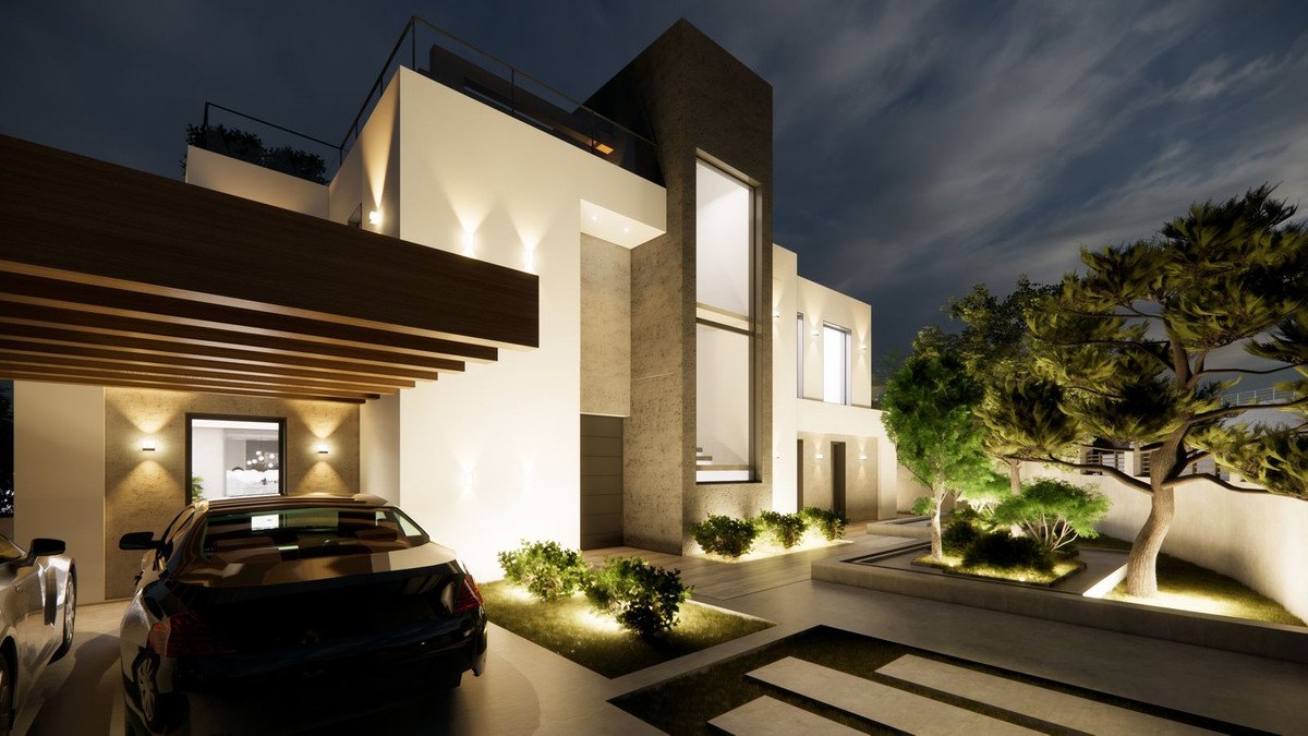4 Bed Detached Villa in Elviria