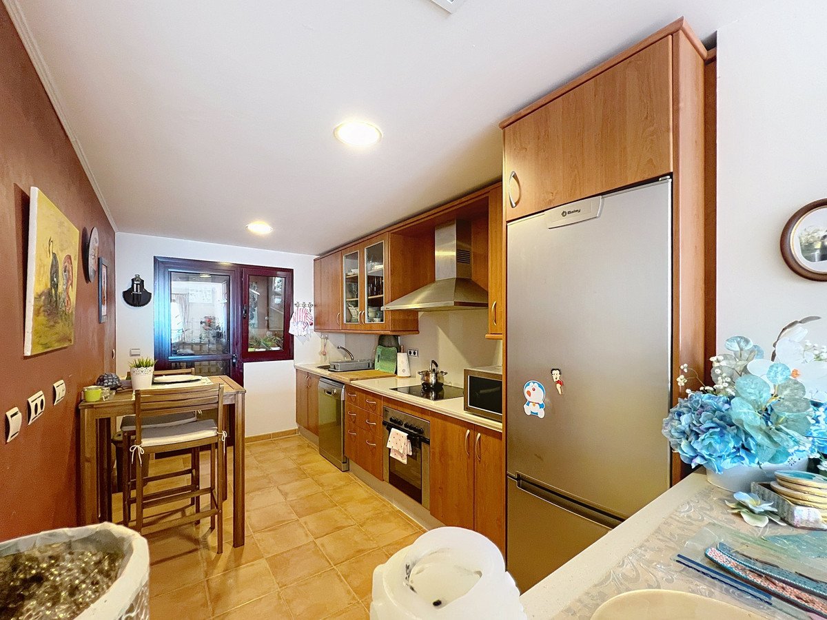 2 Bed Penthouse in Manilva