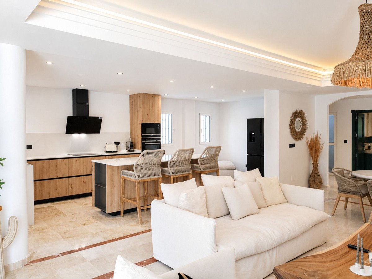 3 Bed Ground Floor Apartment in San Roque Club
