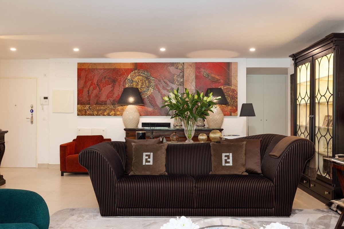 3 Bed Middle Floor Apartment in Sotogrande