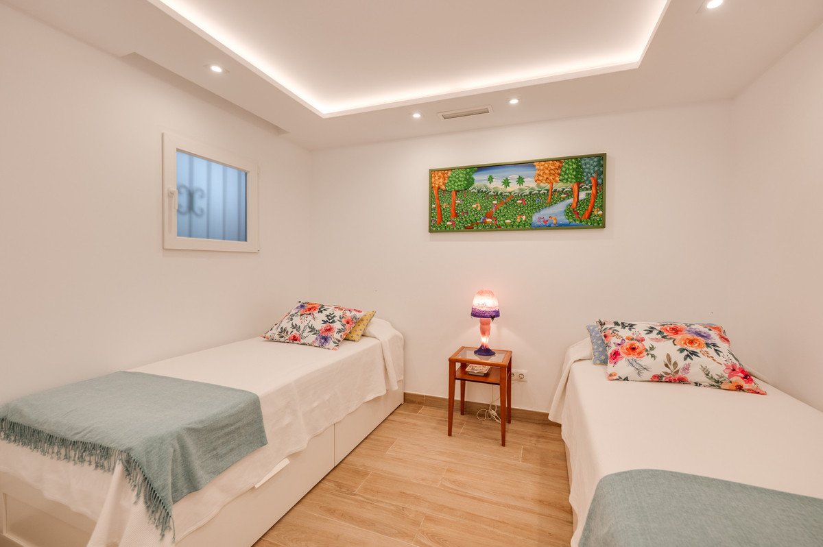 2 Bed Ground Floor Apartment in The Golden Mile