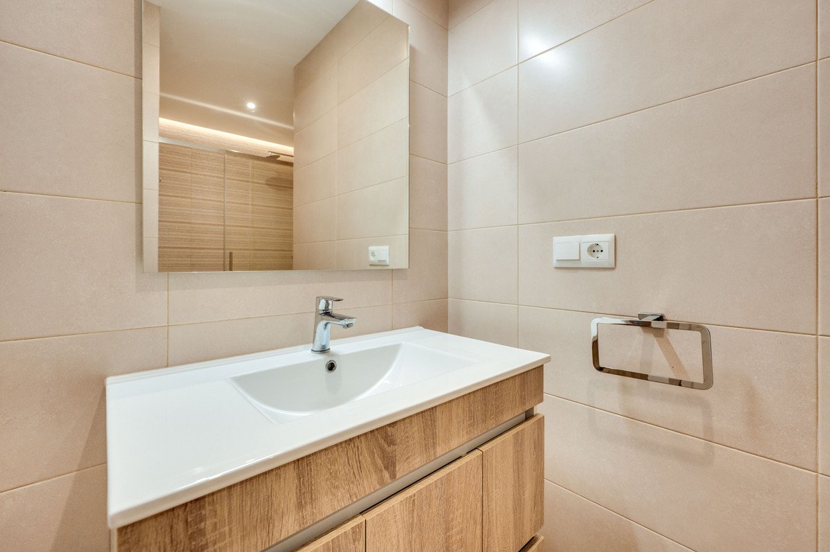2 Bed Ground Floor Apartment in The Golden Mile