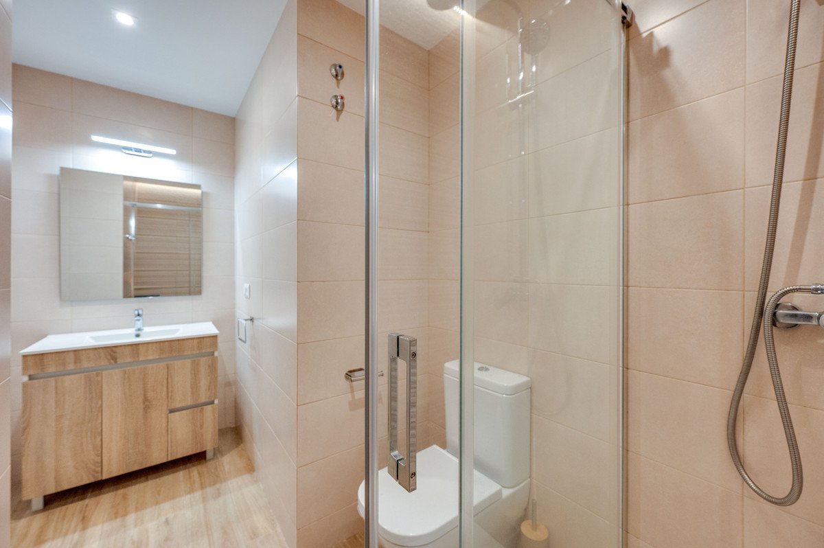 2 Bed Ground Floor Apartment in The Golden Mile