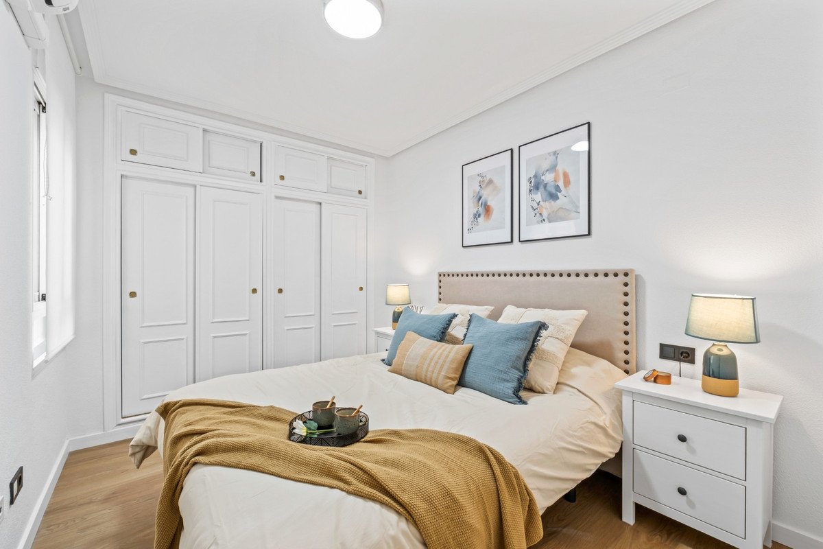 2 Bed Ground Floor Apartment in Playa Flamenca