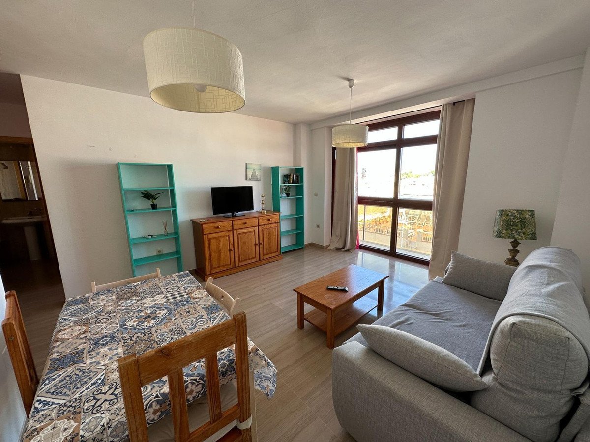 1 Bed Middle Floor Apartment in Fuengirola