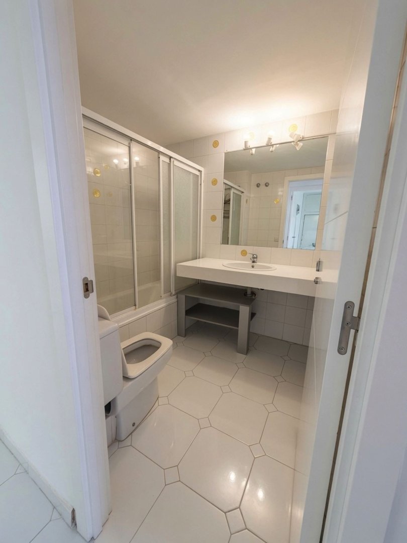 3 Bed Middle Floor Apartment in Cancelada