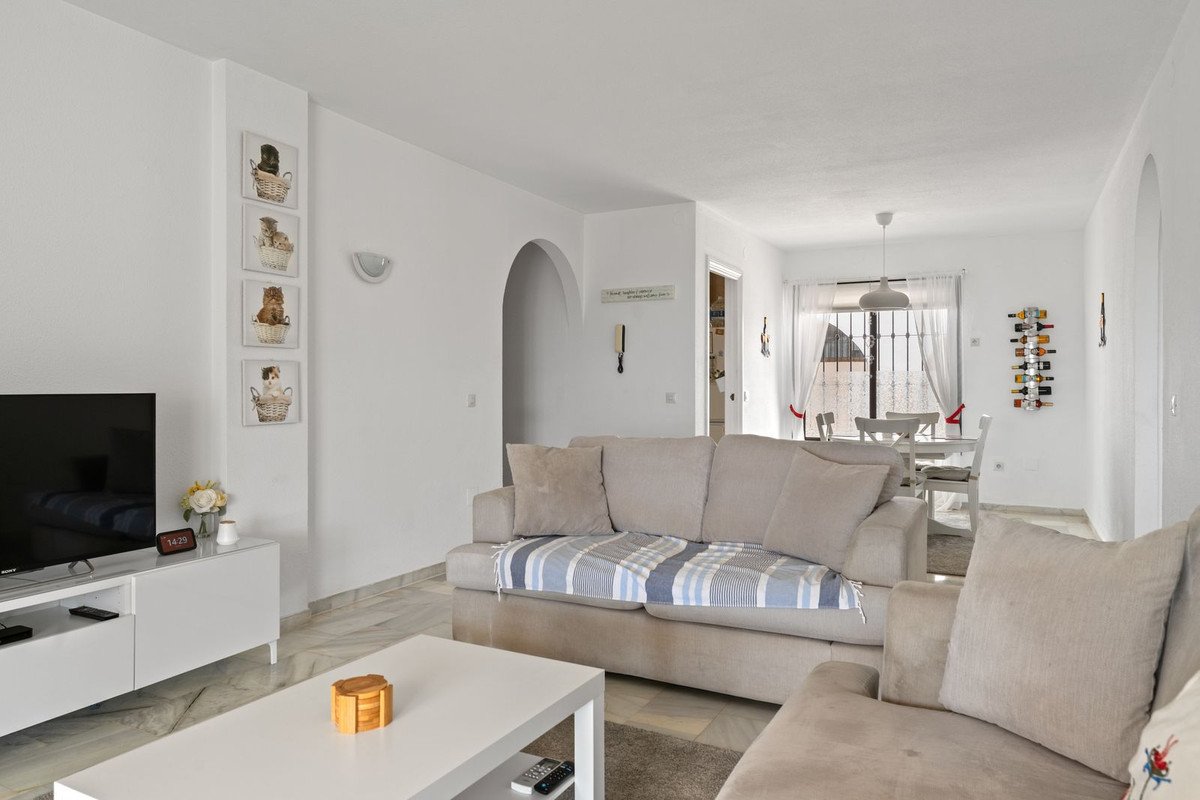 2 Bed Ground Floor Apartment in Mijas