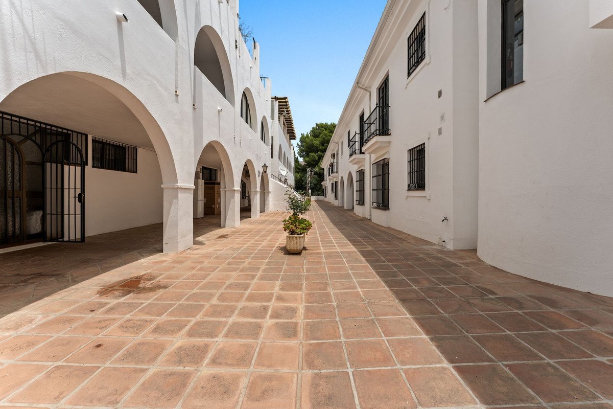 2 Bed Ground Floor Apartment in Mijas