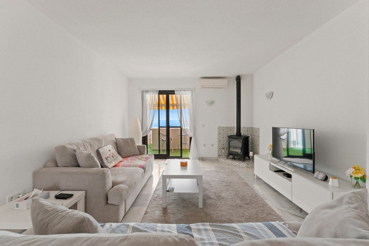 2 Bed Ground Floor Apartment in Mijas