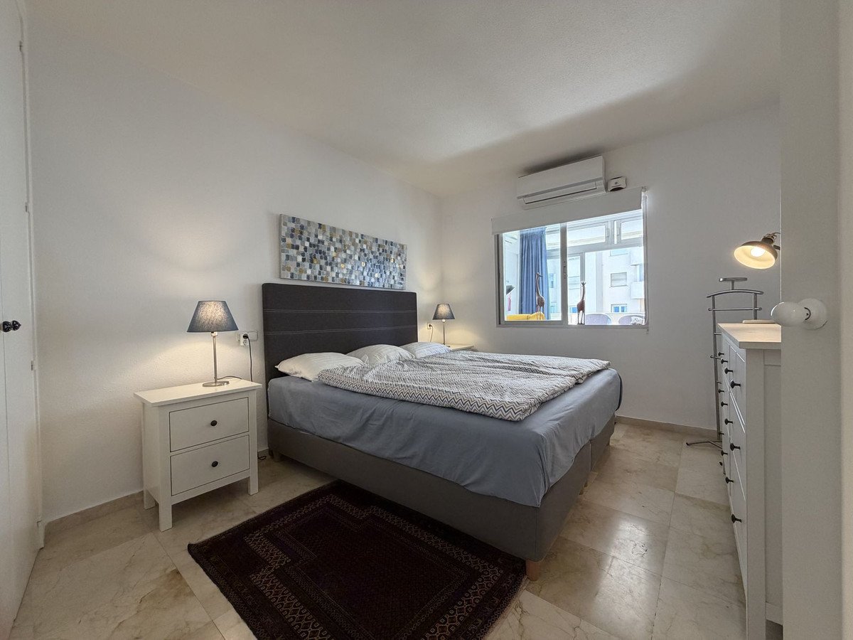 1 Bed Middle Floor Apartment in Estepona