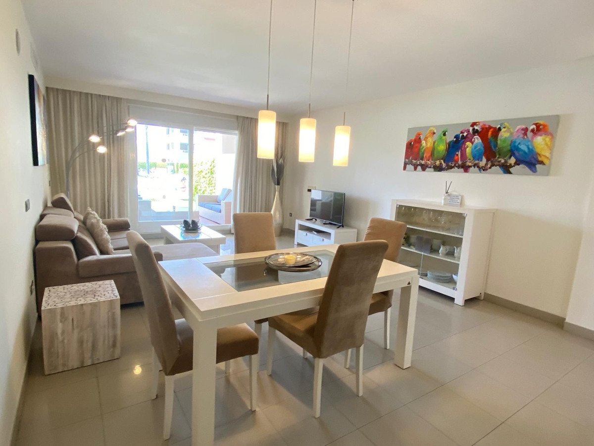 2 Bed Ground Floor Apartment in Estepona