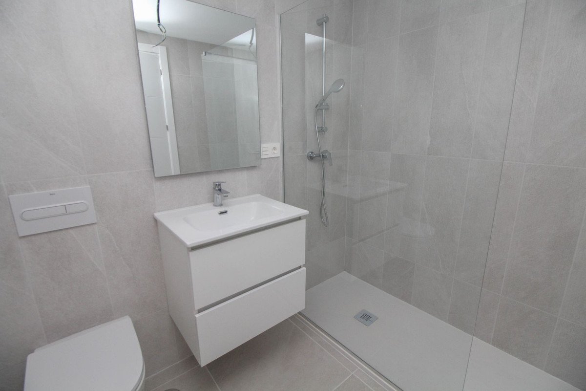 3 Bed Top Floor Apartment in La Cala de Mijas