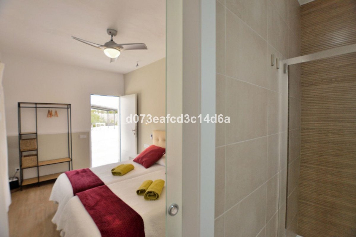 6 Bed Detached Villa in Ronda