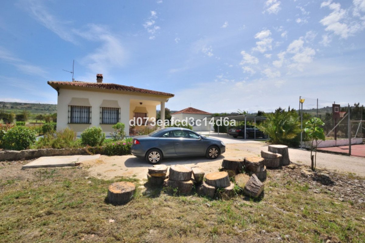 6 Bed Detached Villa in Ronda