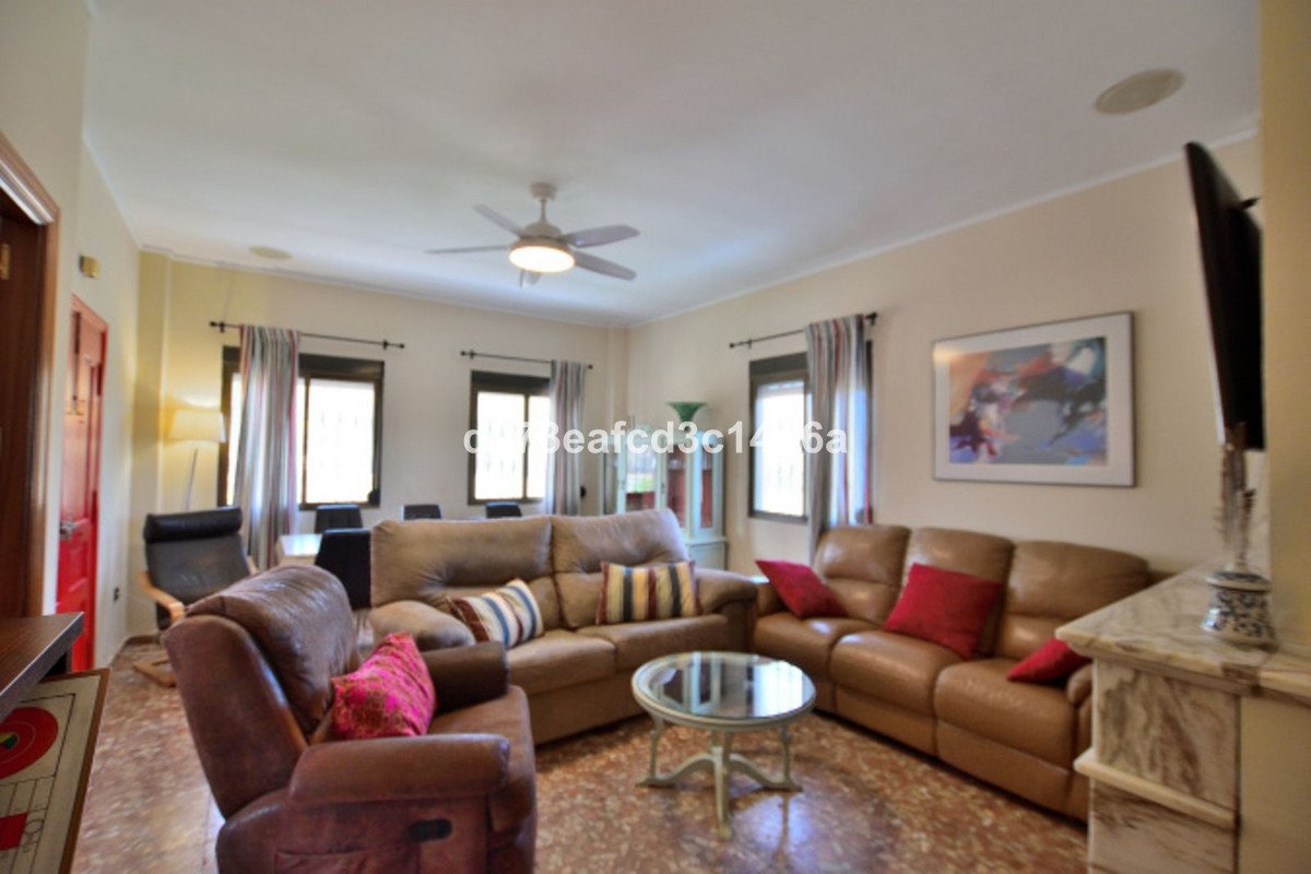 6 Bed Detached Villa in Ronda