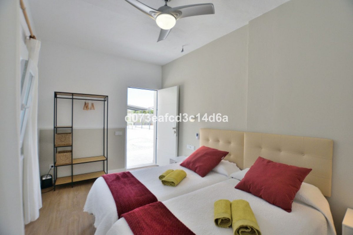 6 Bed Detached Villa in Ronda