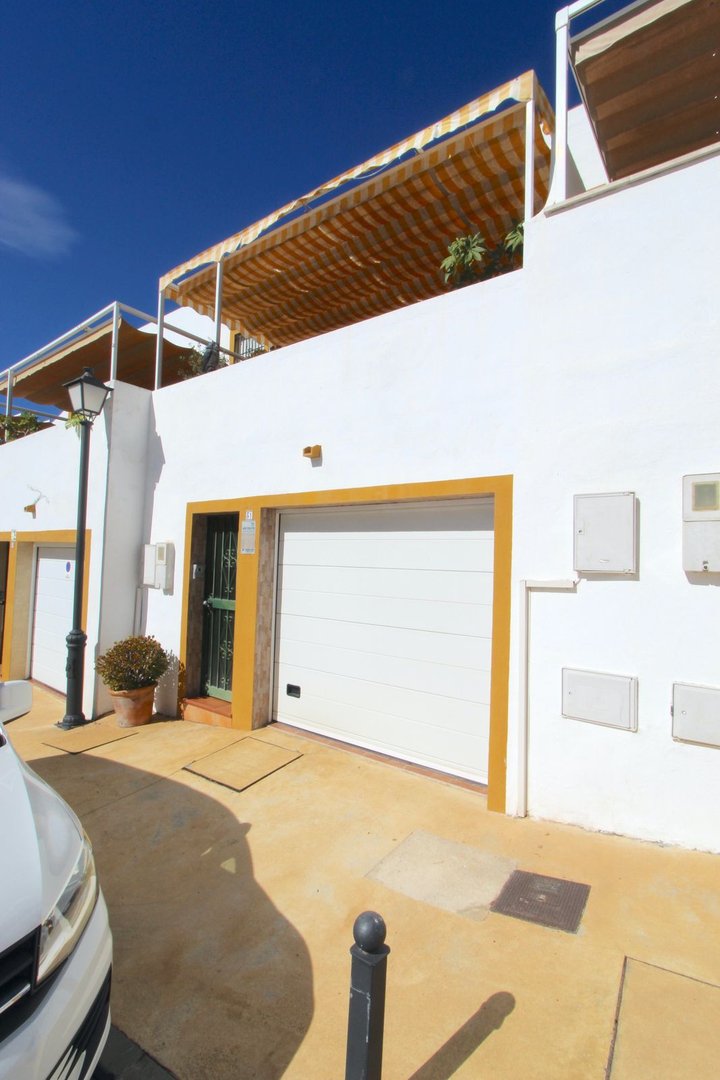 5 Bed Townhouse in Marbella
