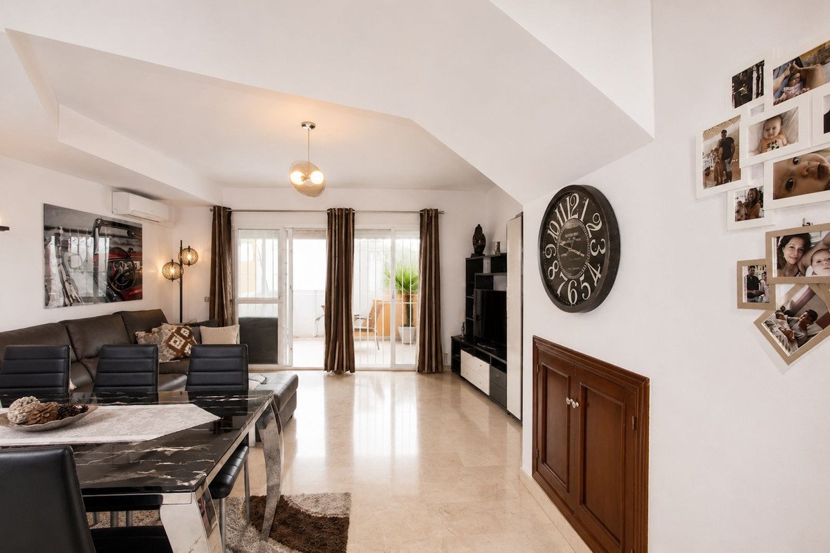 5 Bed Townhouse in Marbella