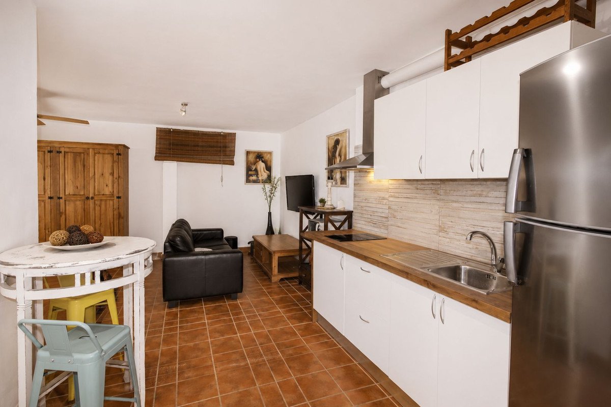 5 Bed Townhouse in Marbella