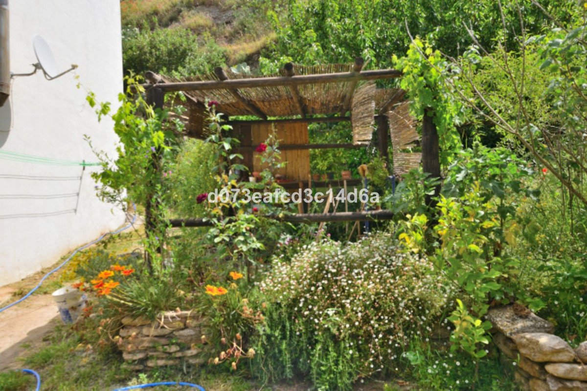 4 Bed Detached Villa in Arriate