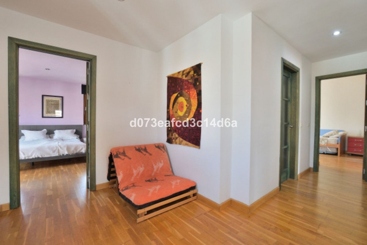 5 Bed Detached Villa in Ronda