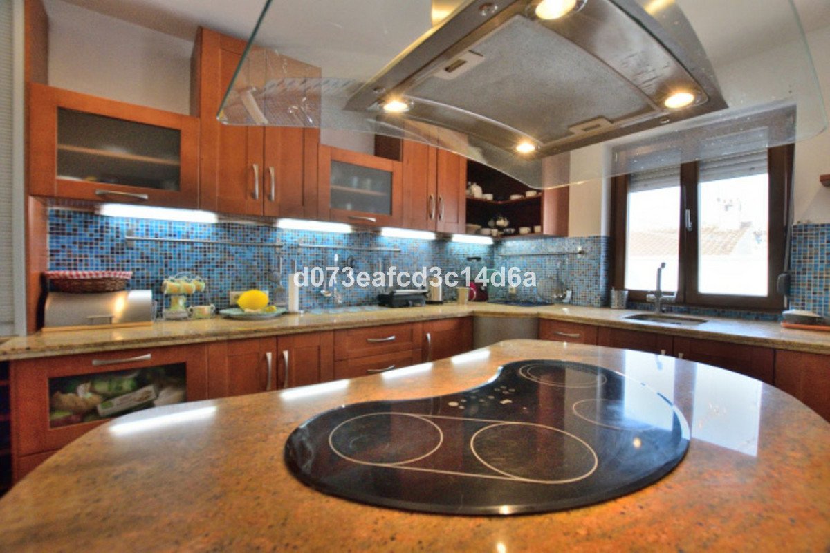 5 Bed Detached Villa in Ronda