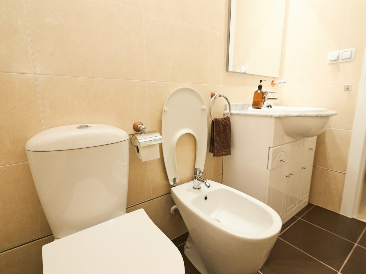 2 Bed Middle Floor Apartment in Torrevieja