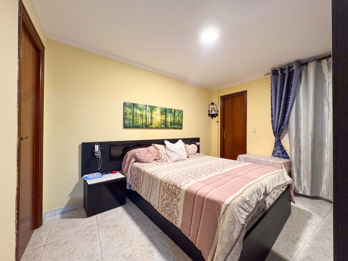 3 Bed Middle Floor Apartment in Torrevieja