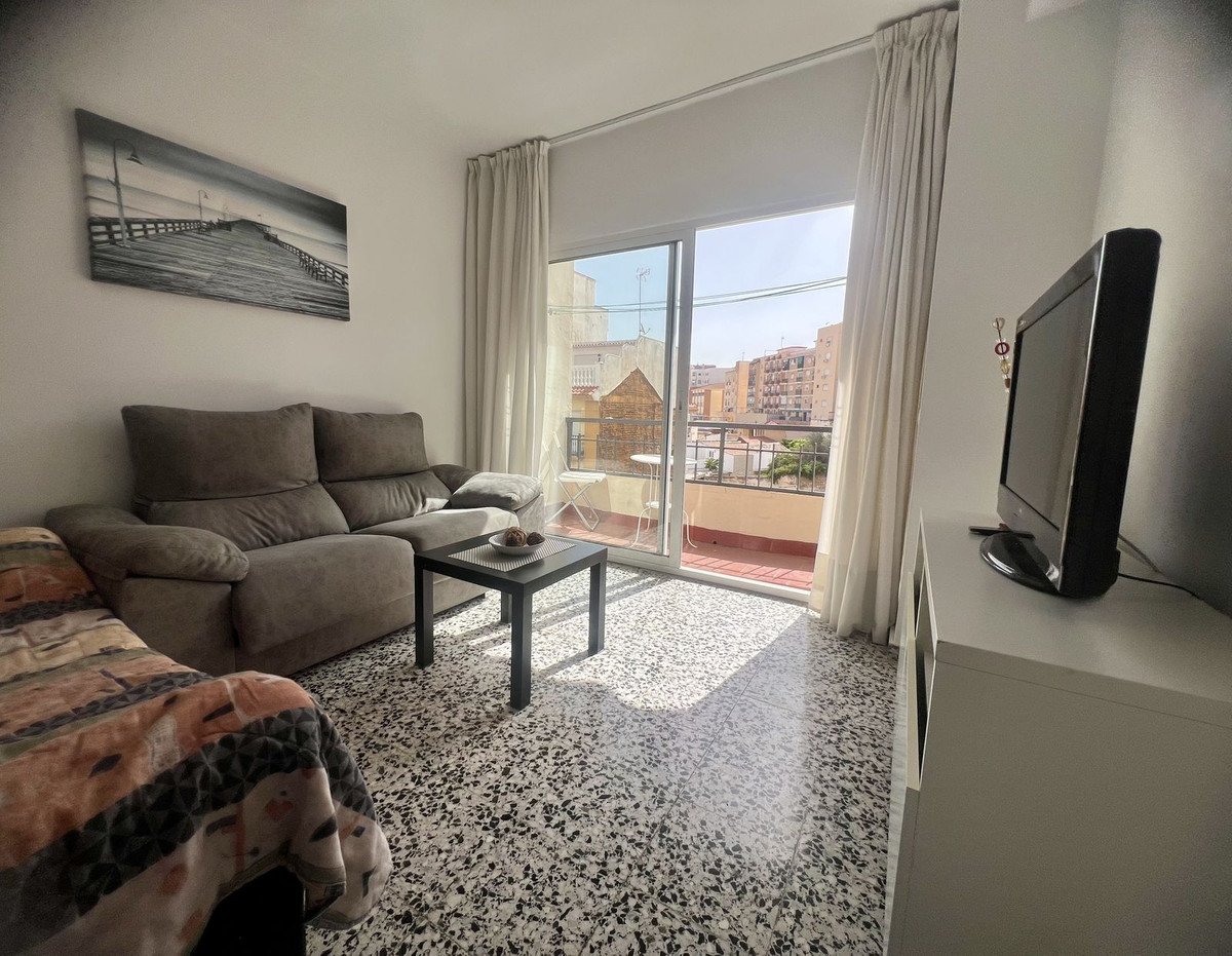 3 Bed Middle Floor Apartment in Málaga