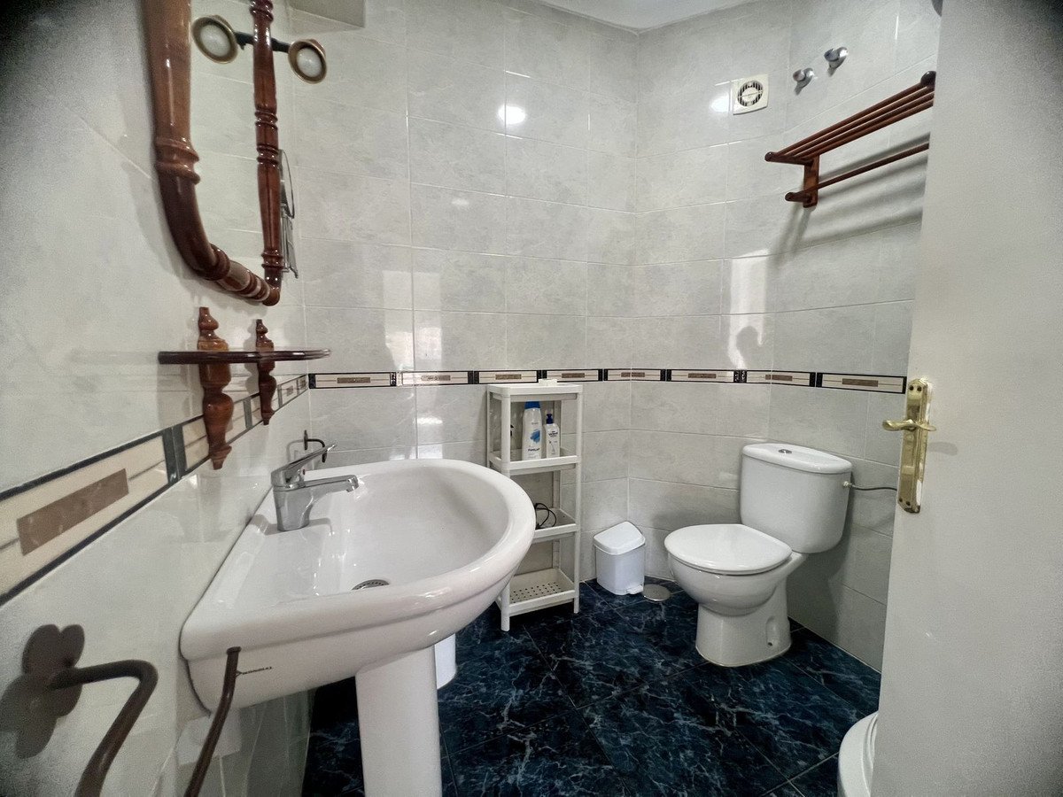 3 Bed Middle Floor Apartment in Málaga