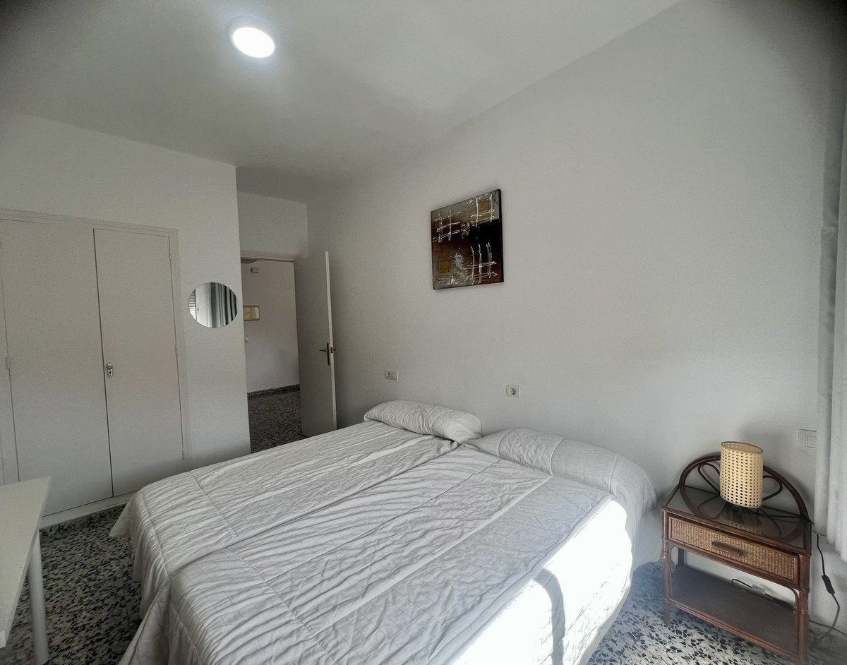 3 Bed Middle Floor Apartment in Málaga