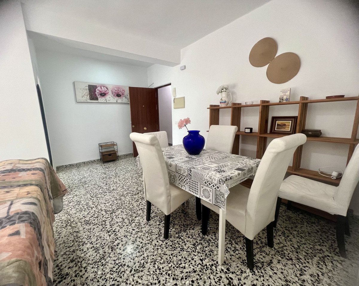 3 Bed Middle Floor Apartment in Málaga